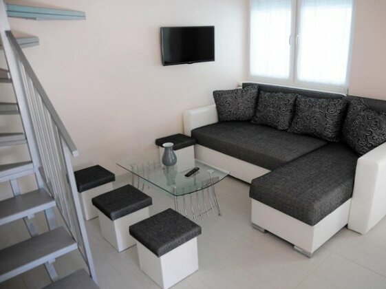 Toparti Apartmanhaz - Photo2