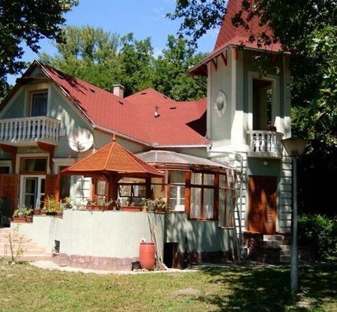 Szemesi Villa