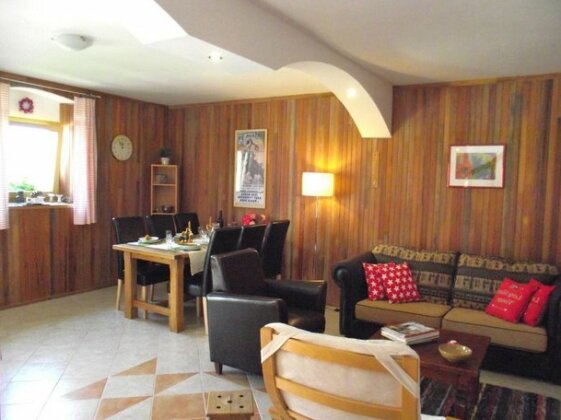 Zavod Lodge - Photo3