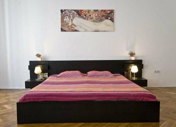 A&A Studio Apartments - Photo4