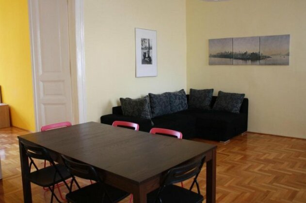 Alessia Apartment City Center - Photo3