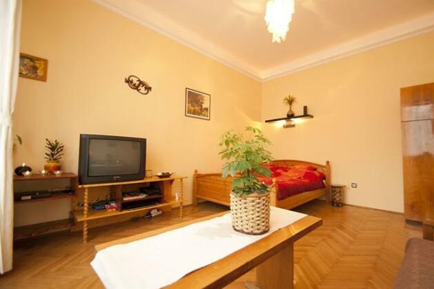 Balcony Apartment Budapest - Photo2