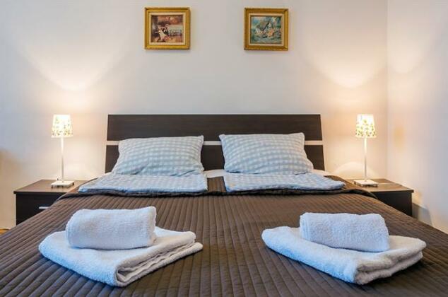 Blaha Nice View Apartment - Photo3