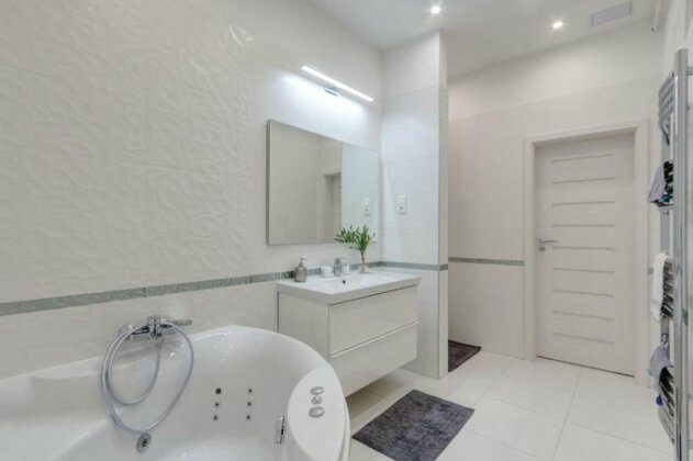 Boulevard Deluxe Residence - Photo2