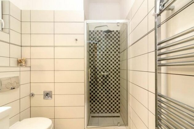 Brand new apartment next to the Parliament - Photo3