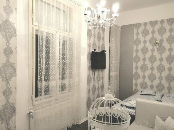 Budapest Diamond Flat - Photo2