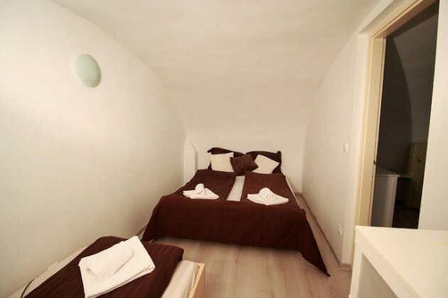 Budapest Easy Flats - Jokai Apartments - Photo5