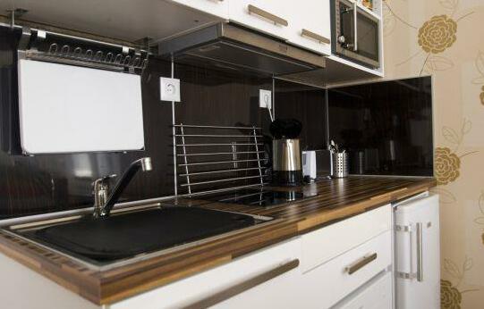 Budapest Guest Rooms Suites With Kitchenette - Photo2