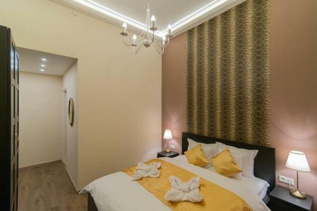 Budapest Heart Suites - Photo2