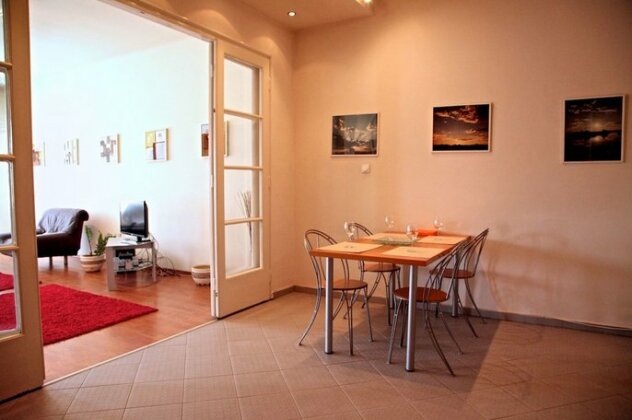 Central Budapest Furnished Apartments - Photo3
