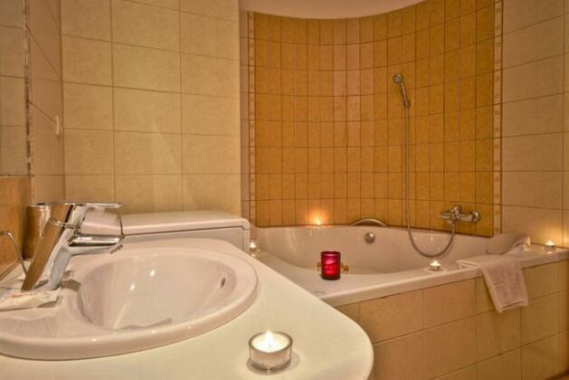 Central Capital Apartments - Haris - Photo3