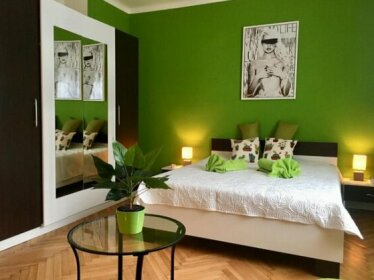 Chic&Town Cosy Green Apartment