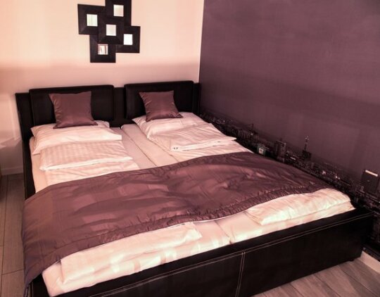 City Center Design Apartments - Photo5