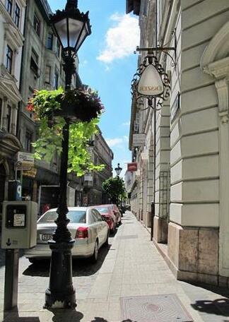 Colors Guest House Budapest - Photo3