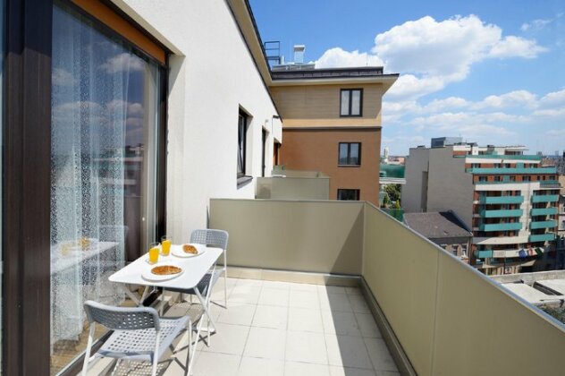 Corvin Residence Apartments - Photo3
