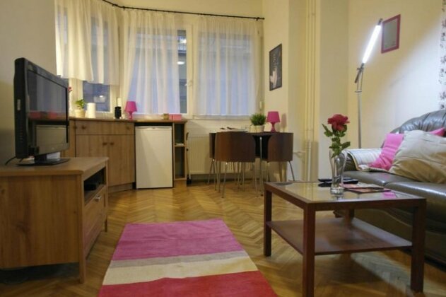 Creative Apartment - Petofi Sandor street - Photo4