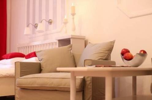 D Five Classic Luxury Apartment - Photo5