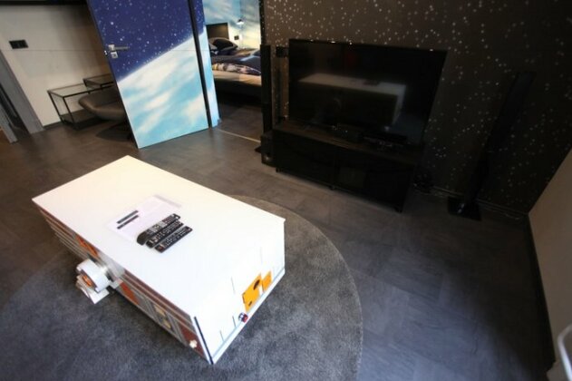 Dfive Apartments - Galactic - Photo4