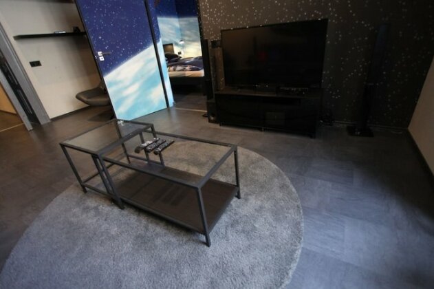 Dfive Apartments - Galactic - Photo5