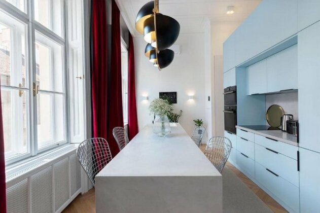 Erkel Boutique Apartment-Chic flat by Market Hall - Photo5