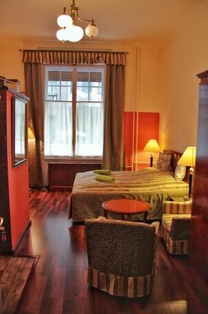 Evergreen Budapest Guest House - Photo3