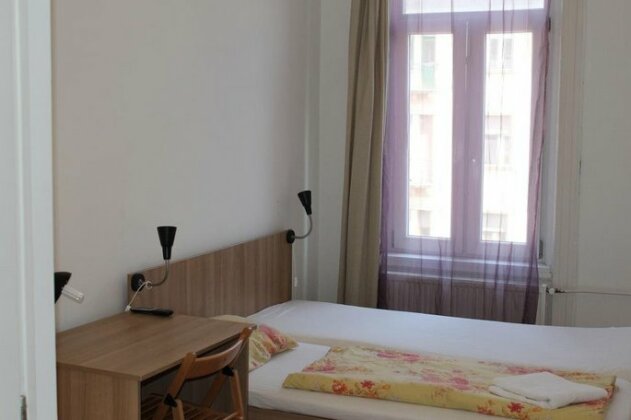 Fanni Budapest Guesthouse - Photo5