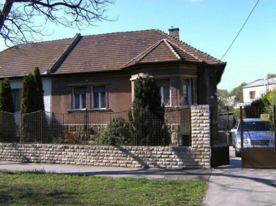 Ferienhaus in Budapest mit Garten