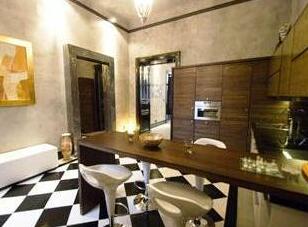Flat in Luxury Style Hotel - Photo3