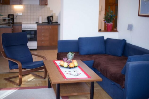 Friends Christmas Apartment - Photo3