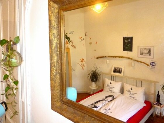 Gaia Hostel Budapest - Photo2