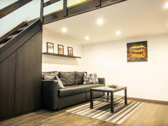 Goldcentral Apartment Akacfa - Photo2
