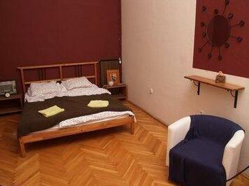 Good Morning Budapest Hostel - Photo3