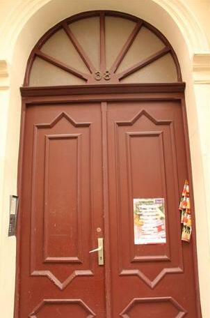 Hello Budapest Kiraly - Photo2