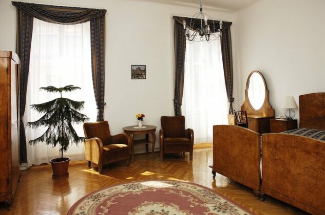 Inn Side Hotel Kalvin House - Photo2