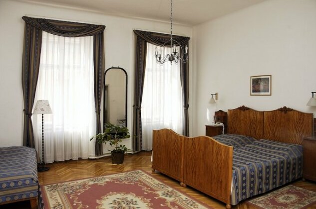 Inn Side Hotel Kalvin House - Photo4