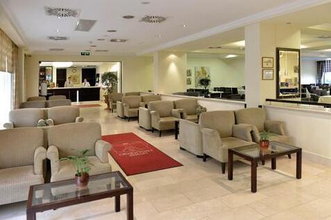 Leonardo Hotel Budapest - Photo2