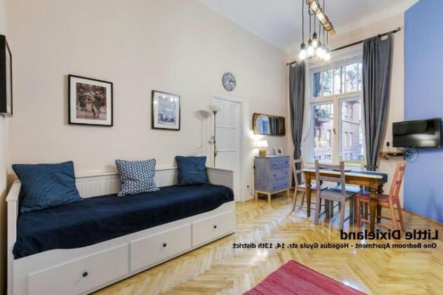 Little Americas Concert Hall Apts - Photo2