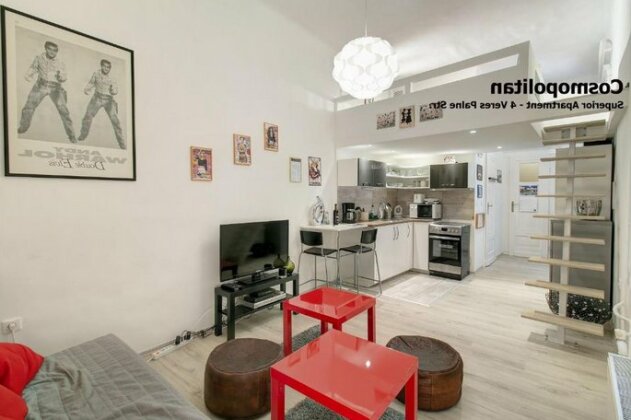 Little Americas Downtown Studio - Photo2