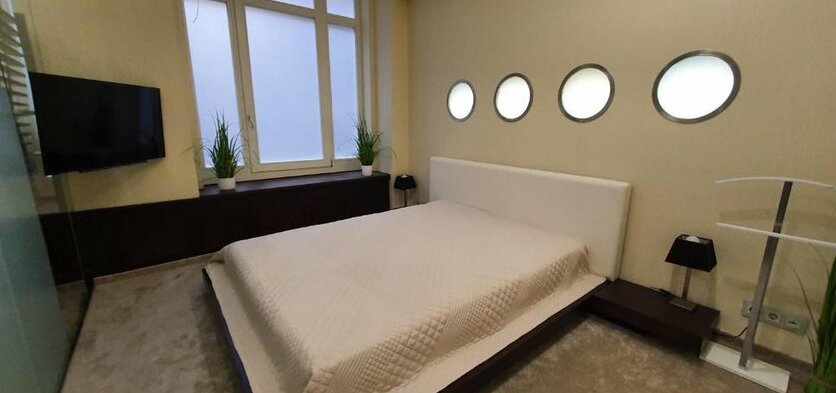 Lux Premier Apartment - Photo5