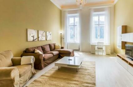 Luxury With Danube View Apartments