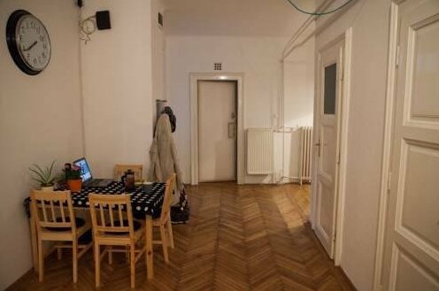 Mosaic Guesthouse - Photo3