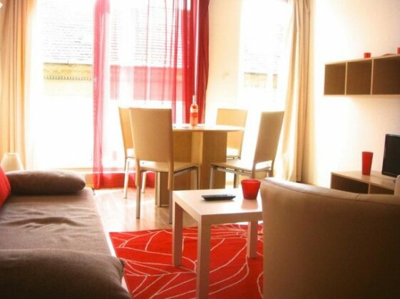 New Budapest Home - Photo3