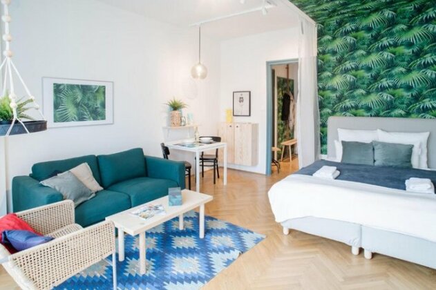 New cozy home in the heart of Budapest - Photo2