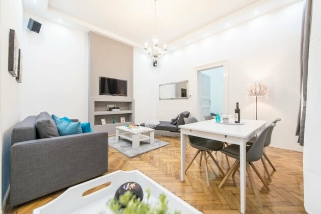 Oasis Apartment - Terez Boulevard I - Photo2