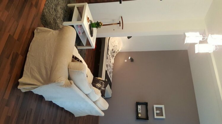 Orsi's sweet & lovely home - Photo2