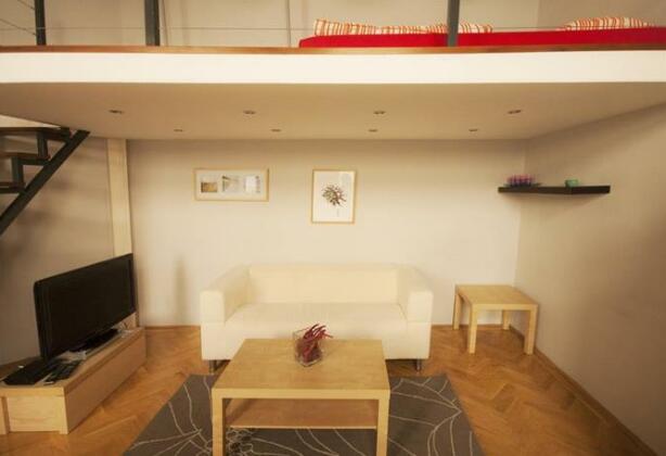 Parliament Home By Chester - Photo4