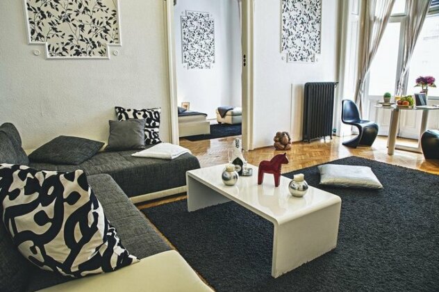 Pearl Apartments - Photo4