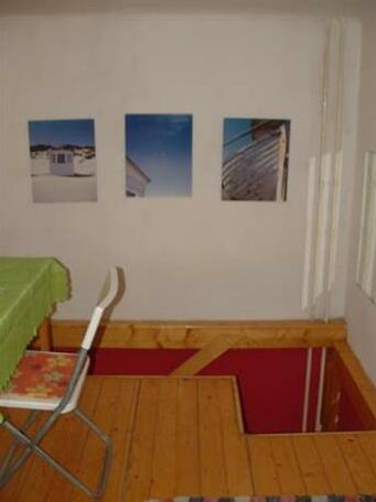 Pentecostal Guesthouse - Photo4