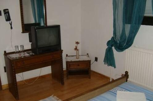 Pestujhely Panzio-etterem - Photo4