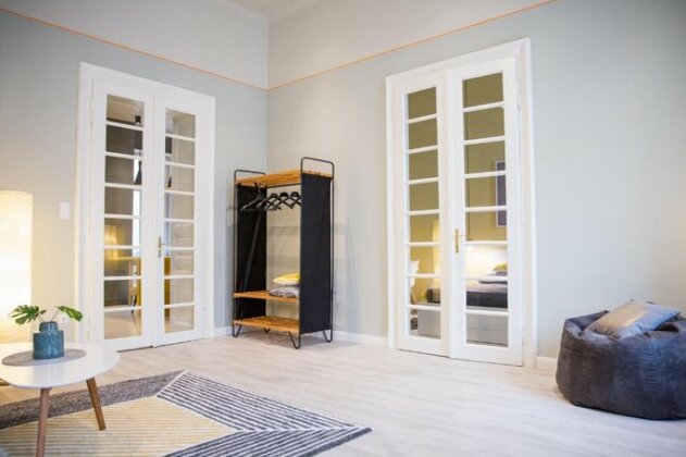 Posh Loft in the Centre - Photo3